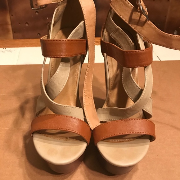 Shoes - Yoki Morgan Beige Color Block Platform Shoe